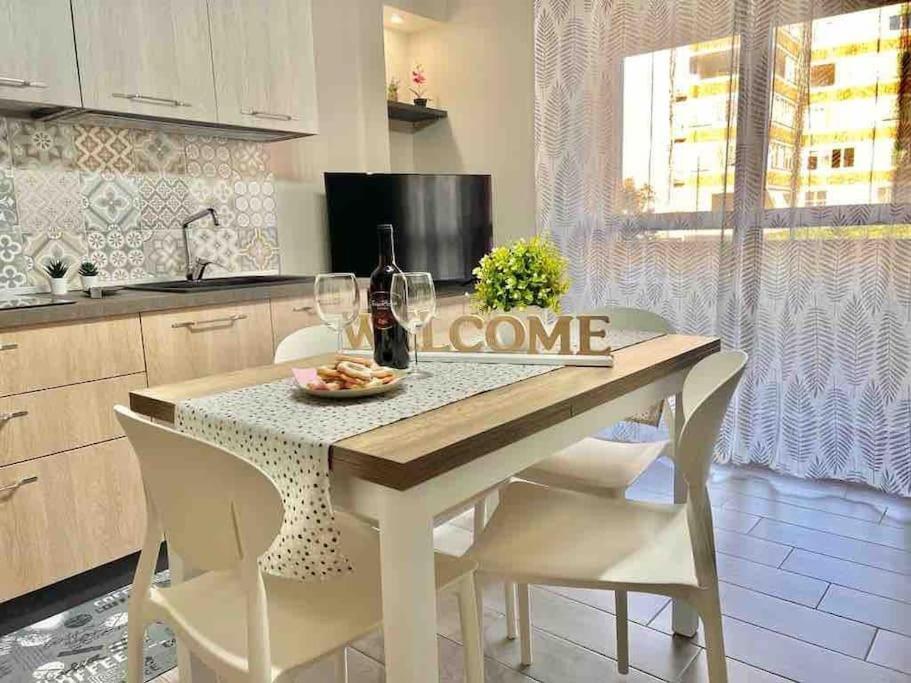 Casa Vacanze “Dolce Sosta” Quartu SantʼElena Exteriör bild